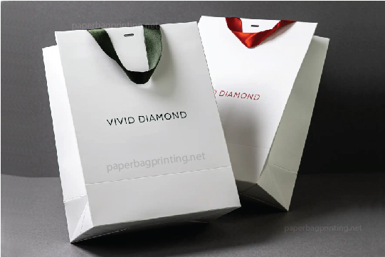 customized Laminated Paper Bag printing in dubai